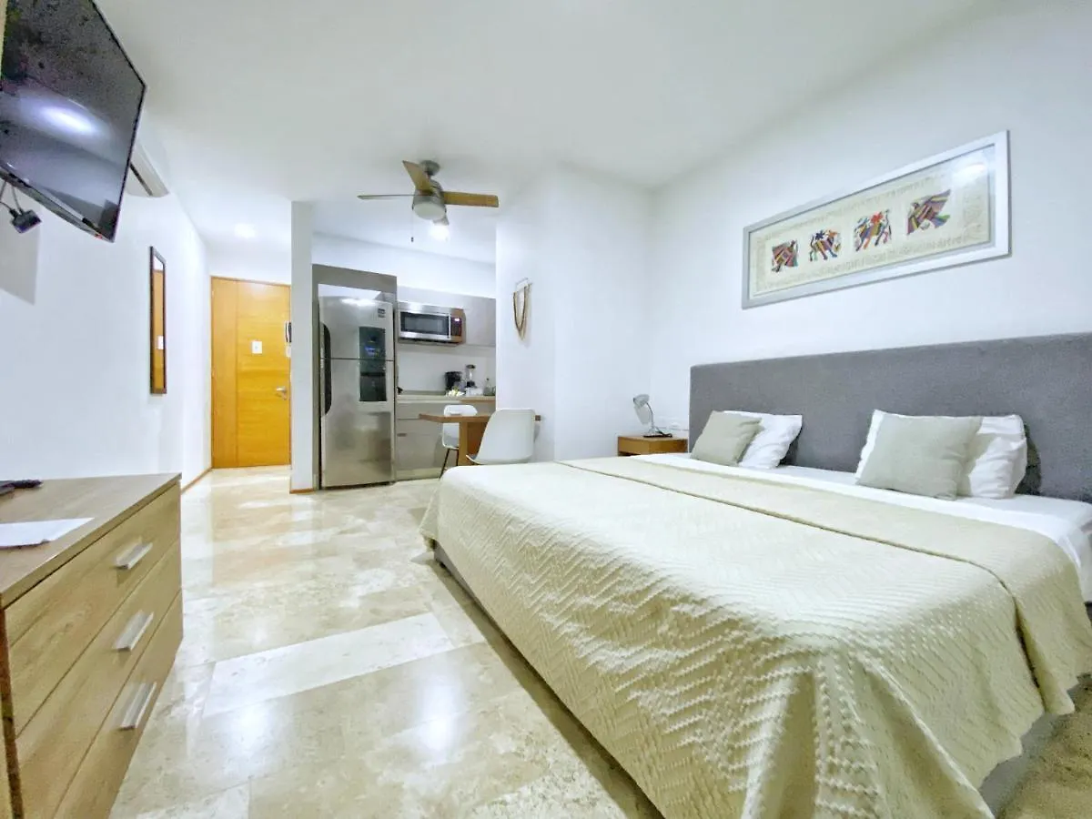 Estudio106 Centrico En Menesse38 Con Roof Apartment Playa del Carmen