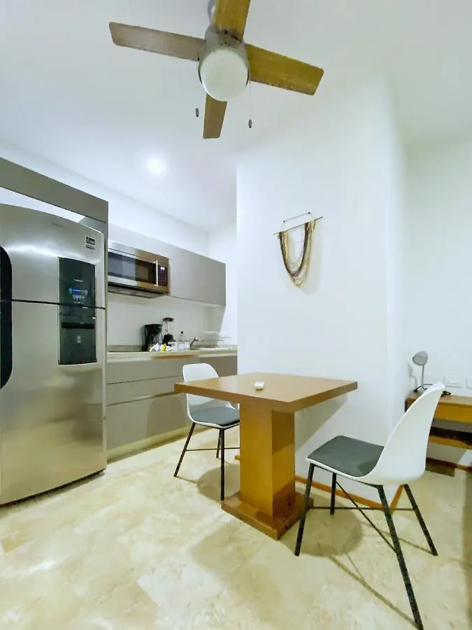 Estudio106 Centrico En Menesse38 Con Roof Apartment Playa del Carmen